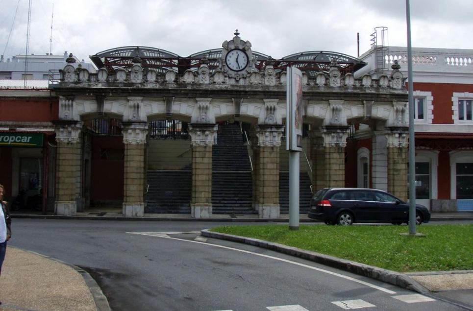 Big 4 Rooms In A Centric Home Parking Included San Sebastián Eksteriør bilde