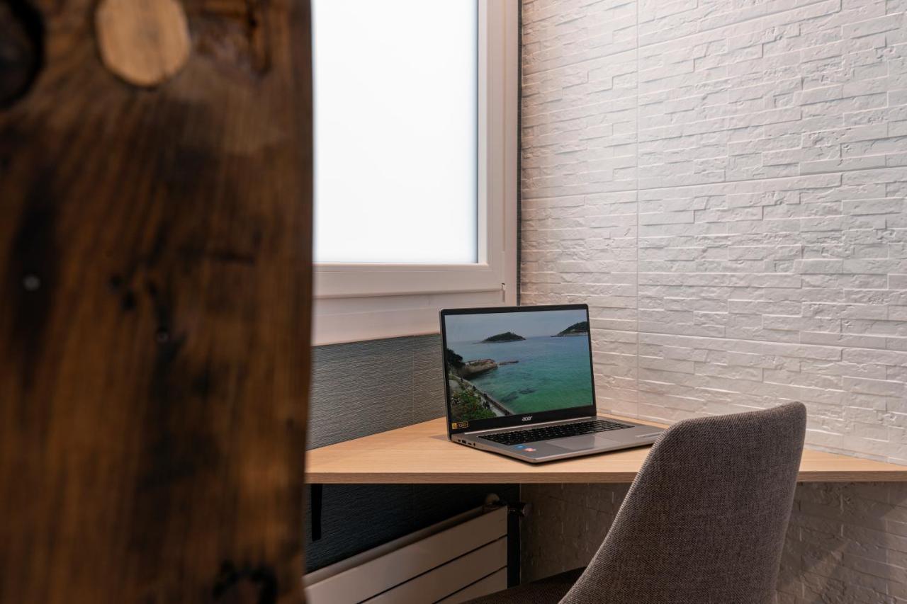 Big 4 Rooms In A Centric Home Parking Included San Sebastián Eksteriør bilde